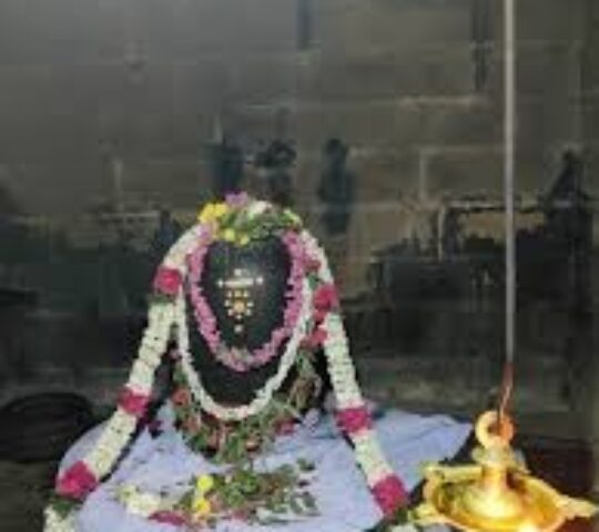 Anekadhangavadeswarar Temple